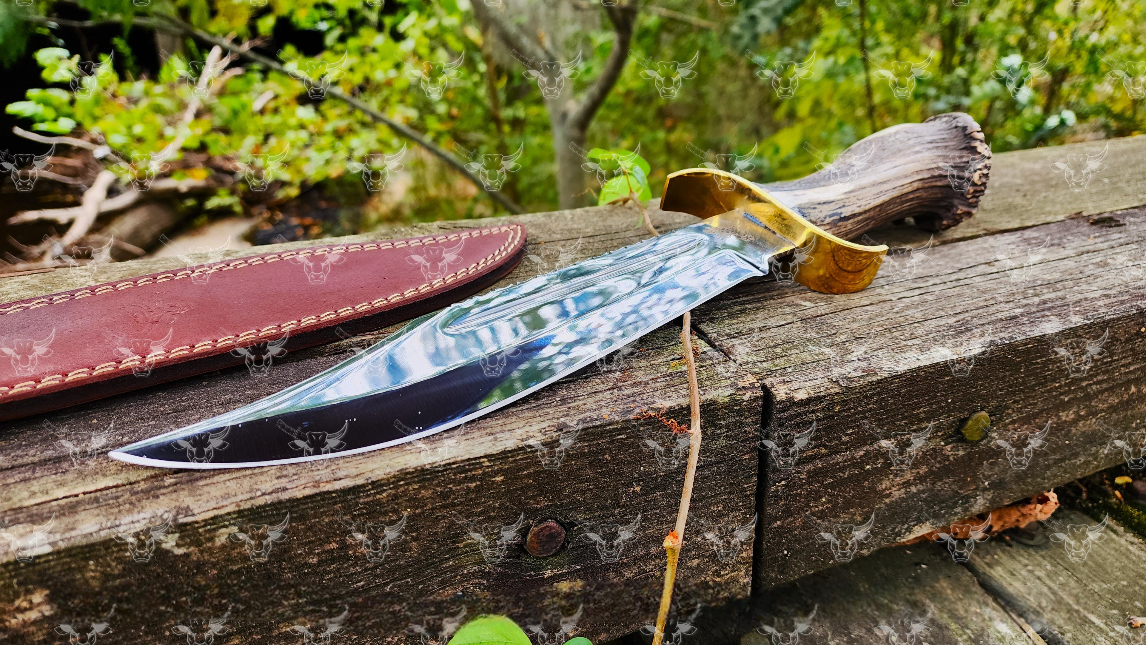 The Crocodile Hunter – EBK-180 Ft. Crocodile Dundee