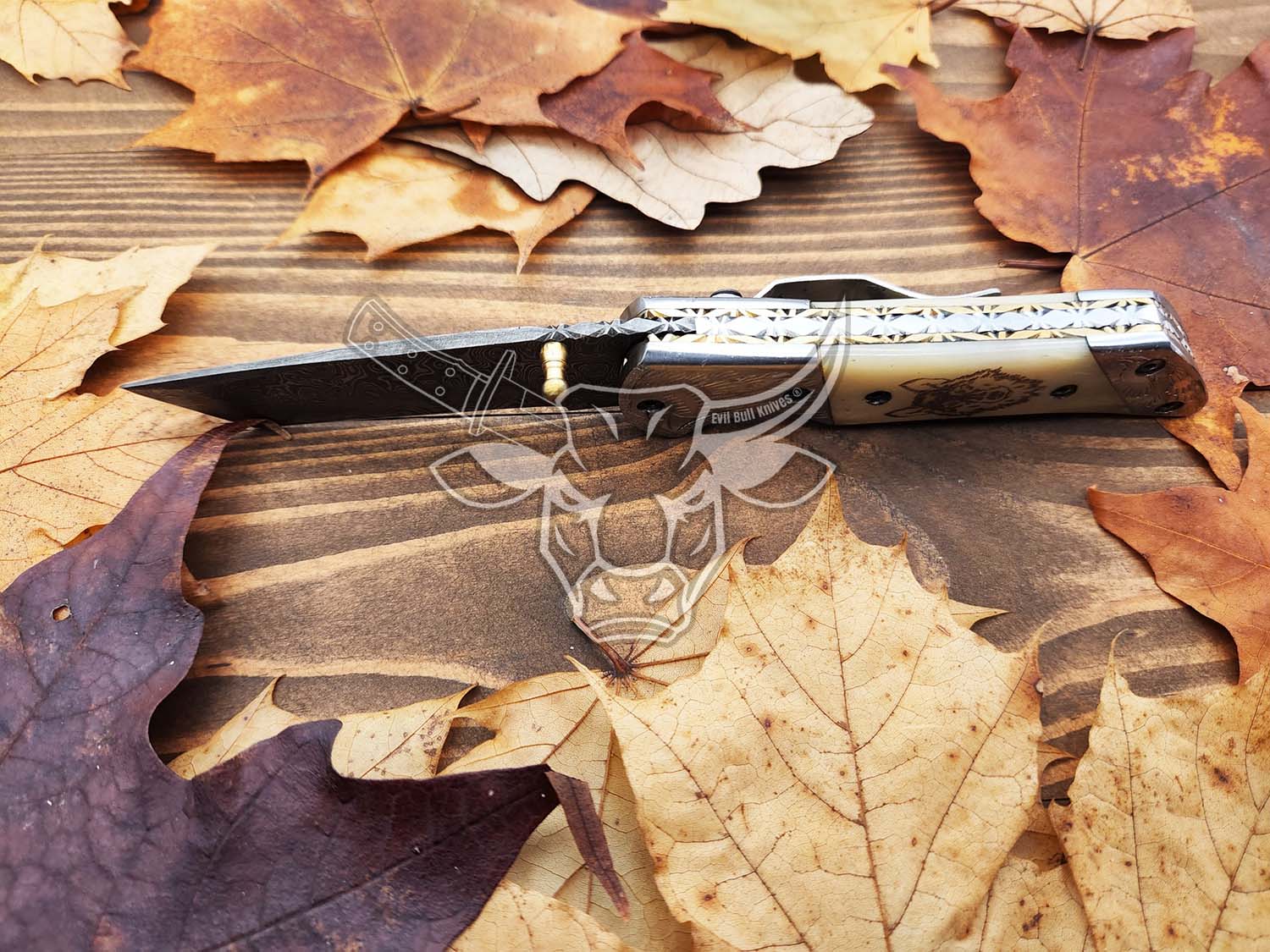 Kitsune’s Fang Tanto Folding Knife - EBK-167