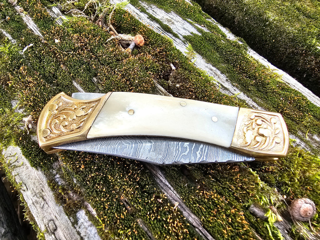 Folding Knives