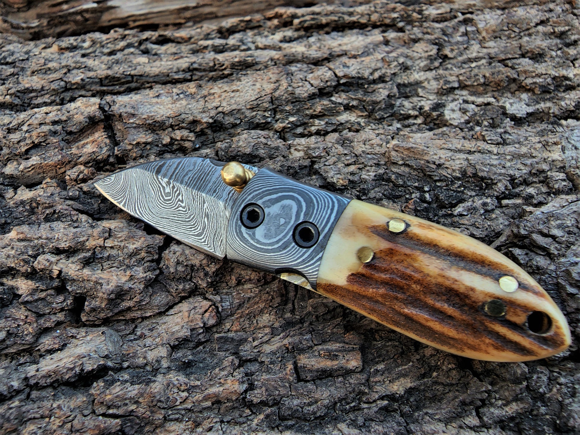 EBK-12 mini pocket knife