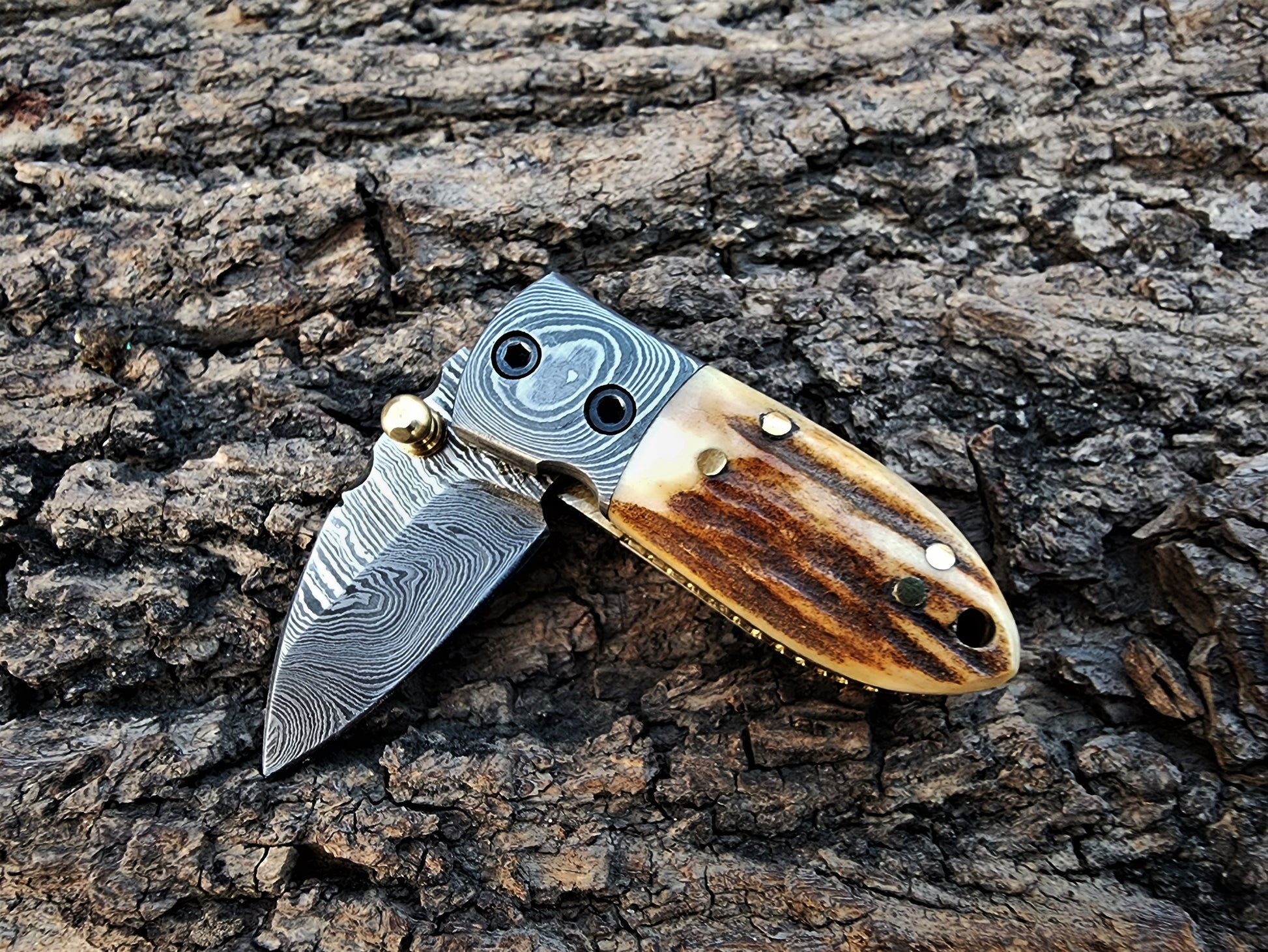 EBK-12 mini pocket knife