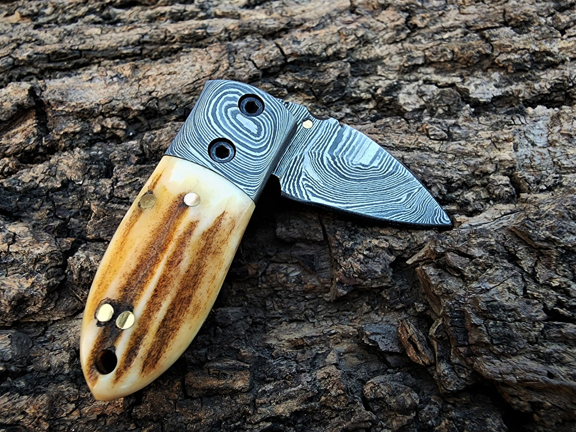 EBK-12 mini pocket knife