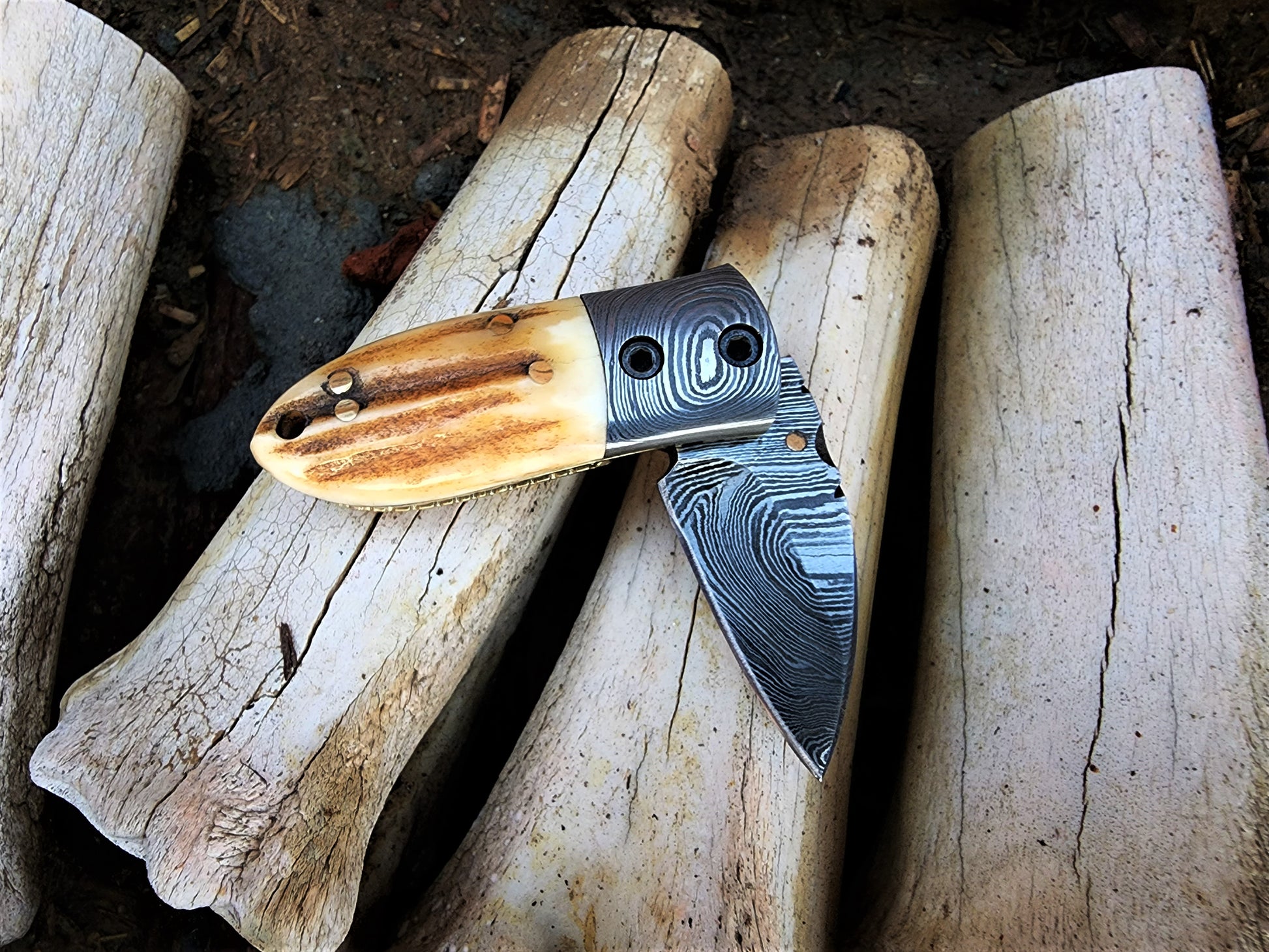 EBK-12 mini pocket knife