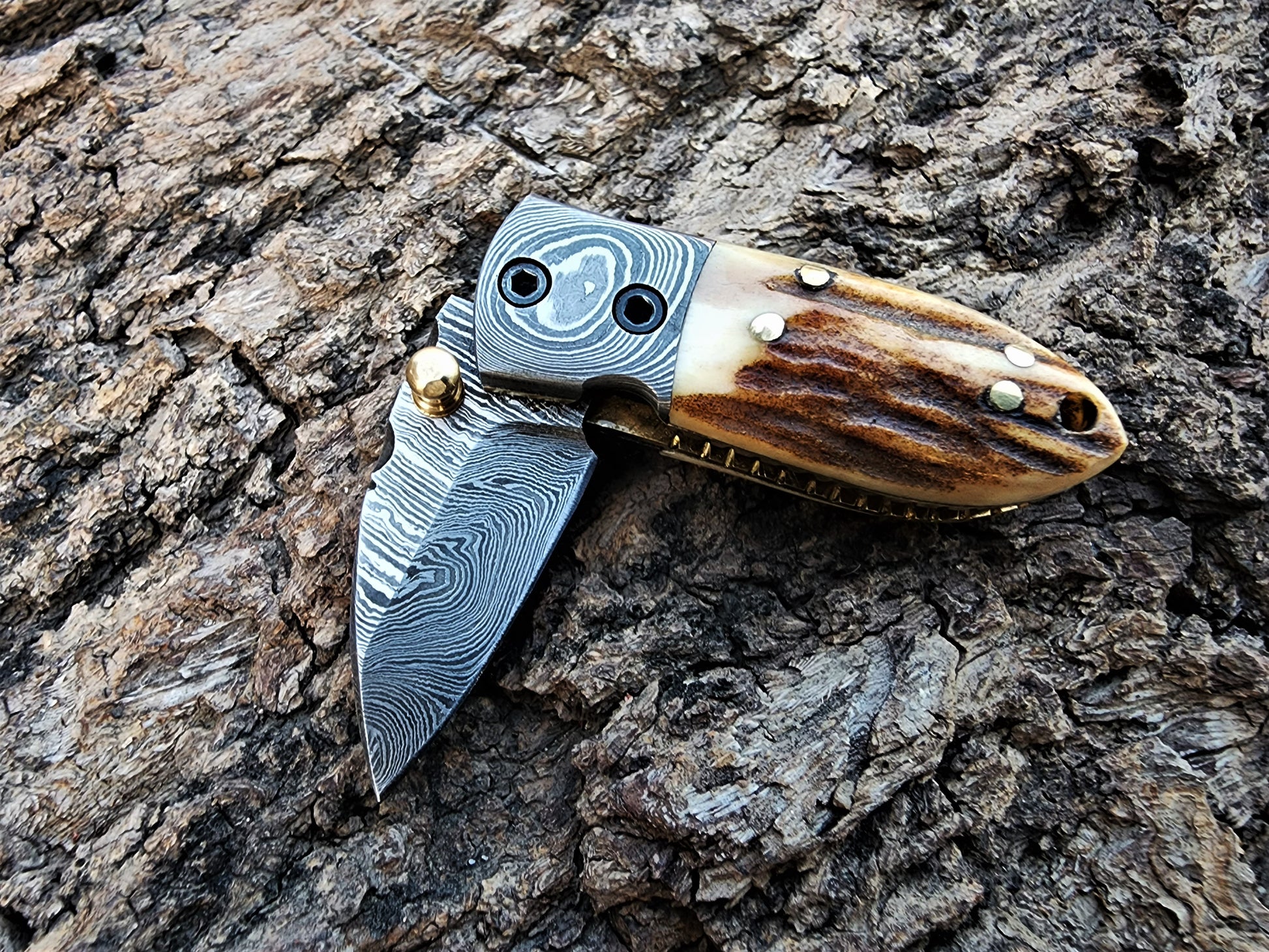 EBK-12 mini pocket knife