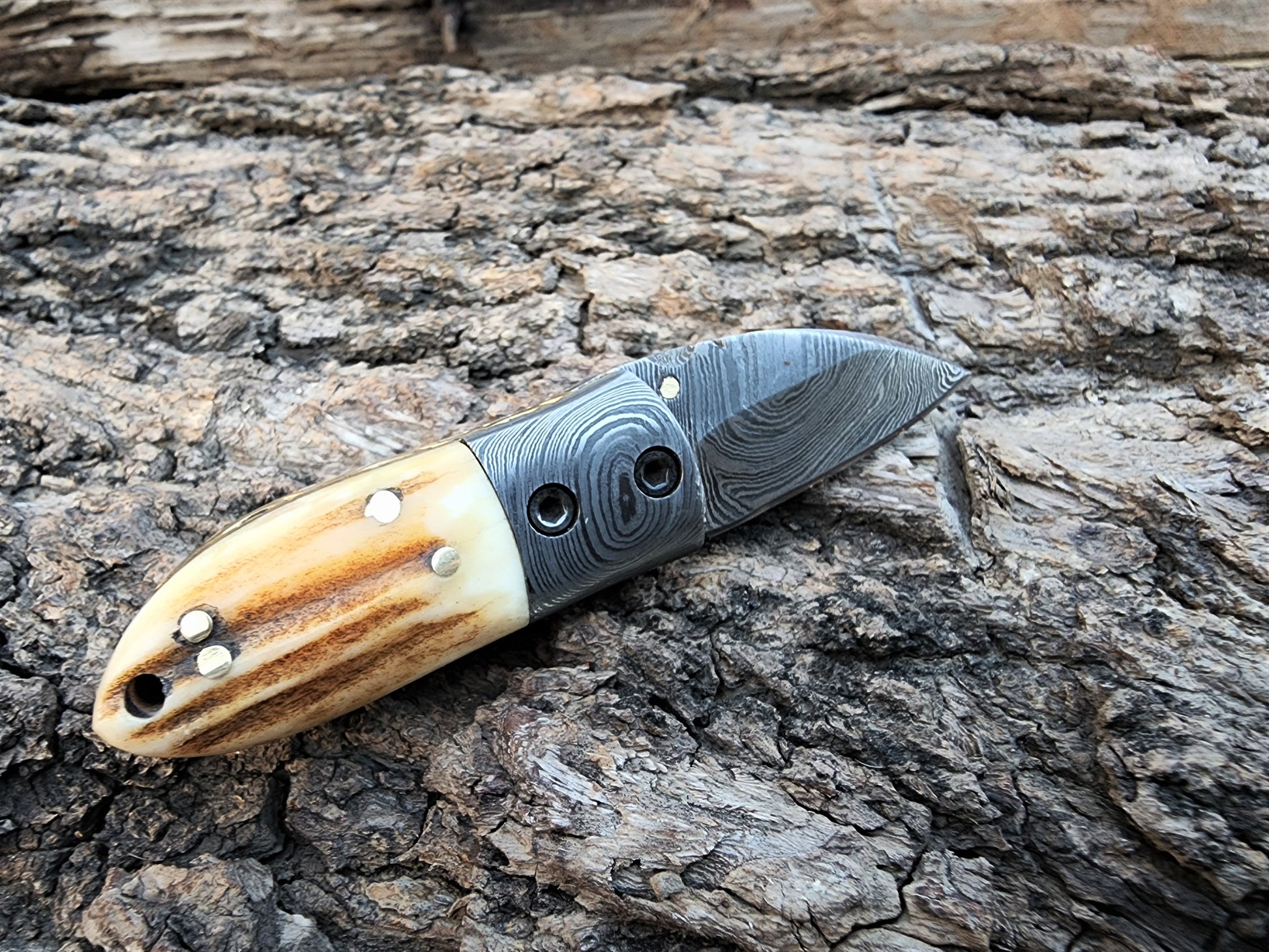 EBK-12 mini pocket knife
