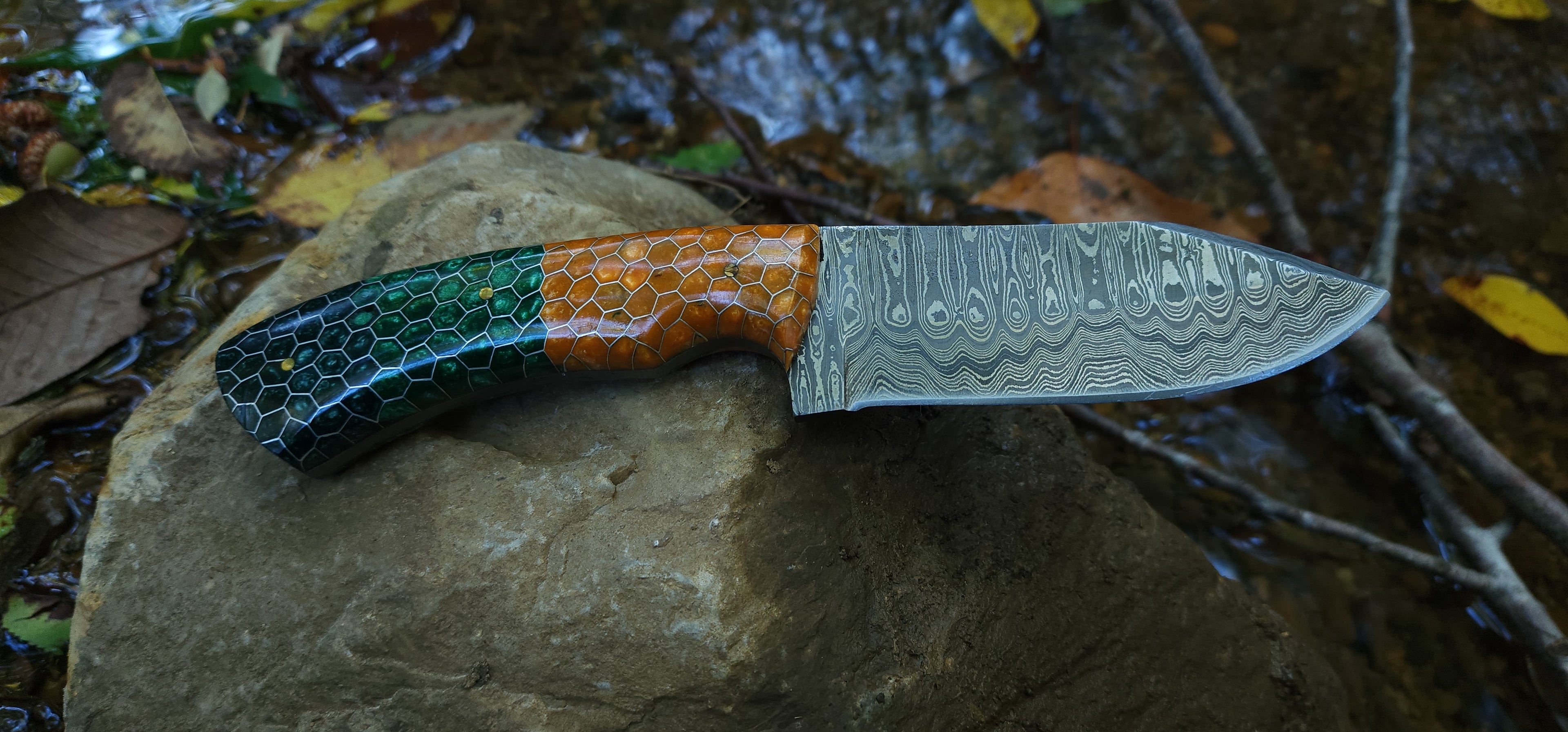 EBK-08 Honey Comb hunting knife