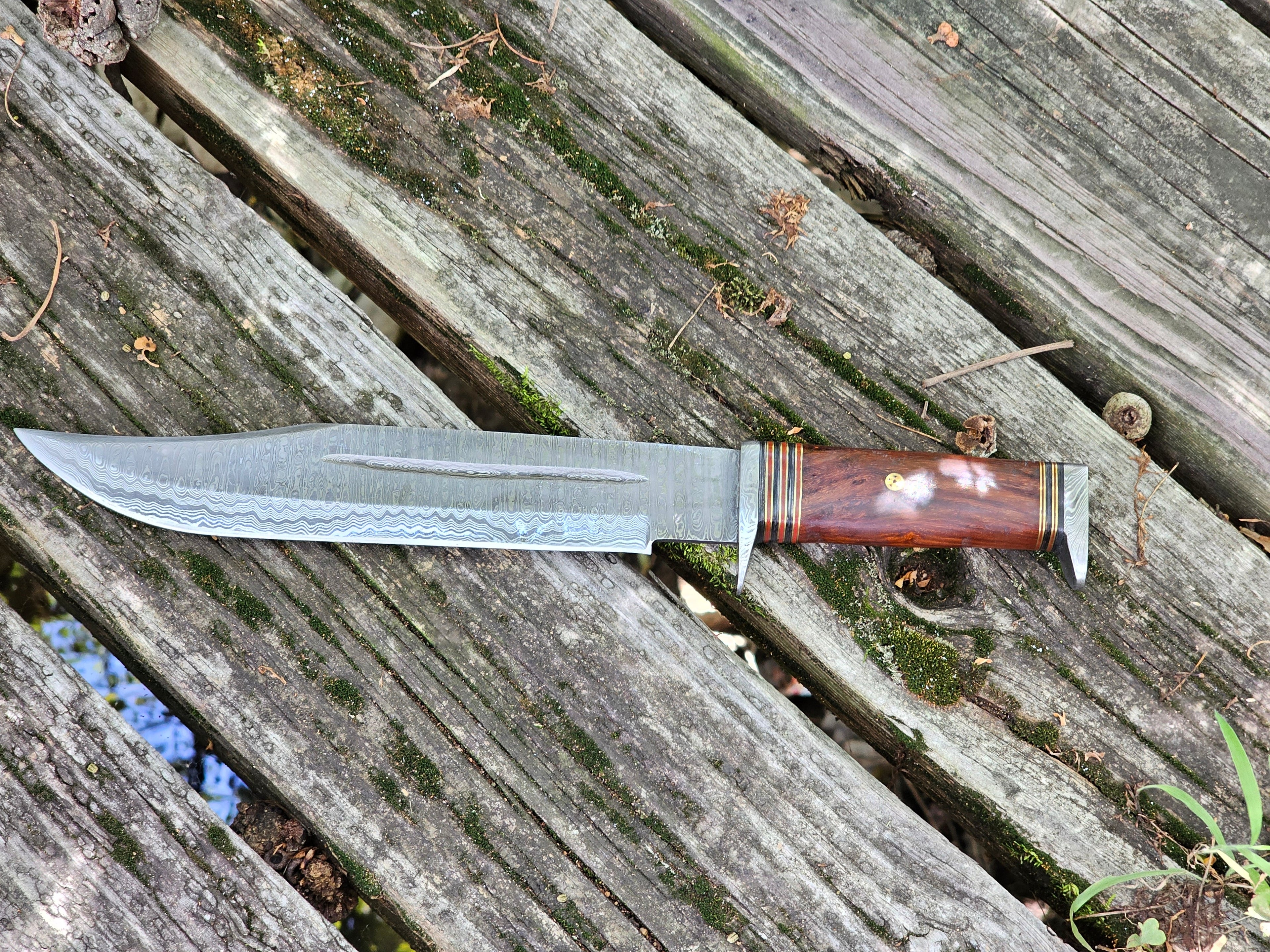 EBK-04 Rose Wood Handle Damascus Hunting Knife