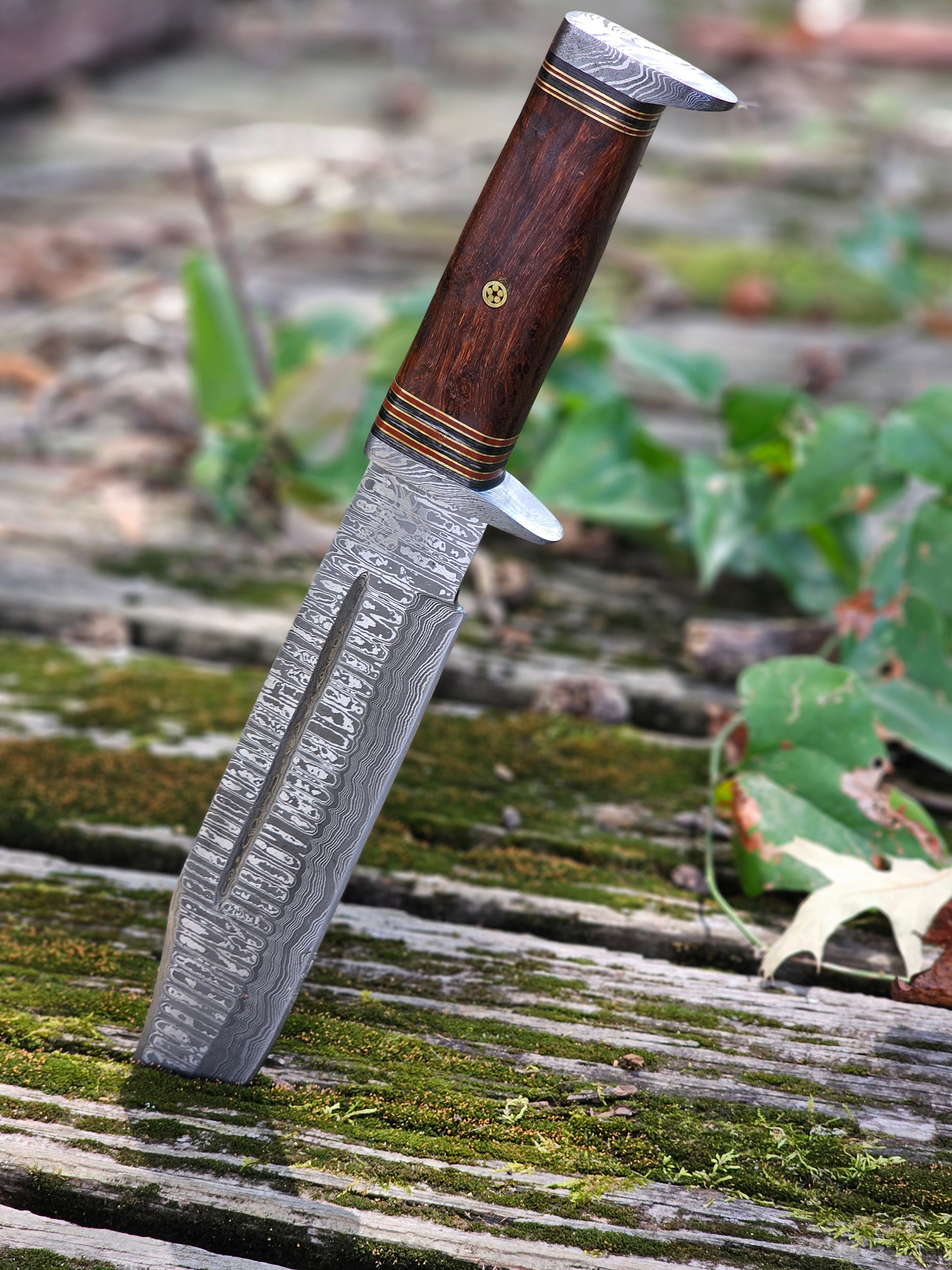 EBK-04 Rose Wood Handle Damascus Hunting Knife