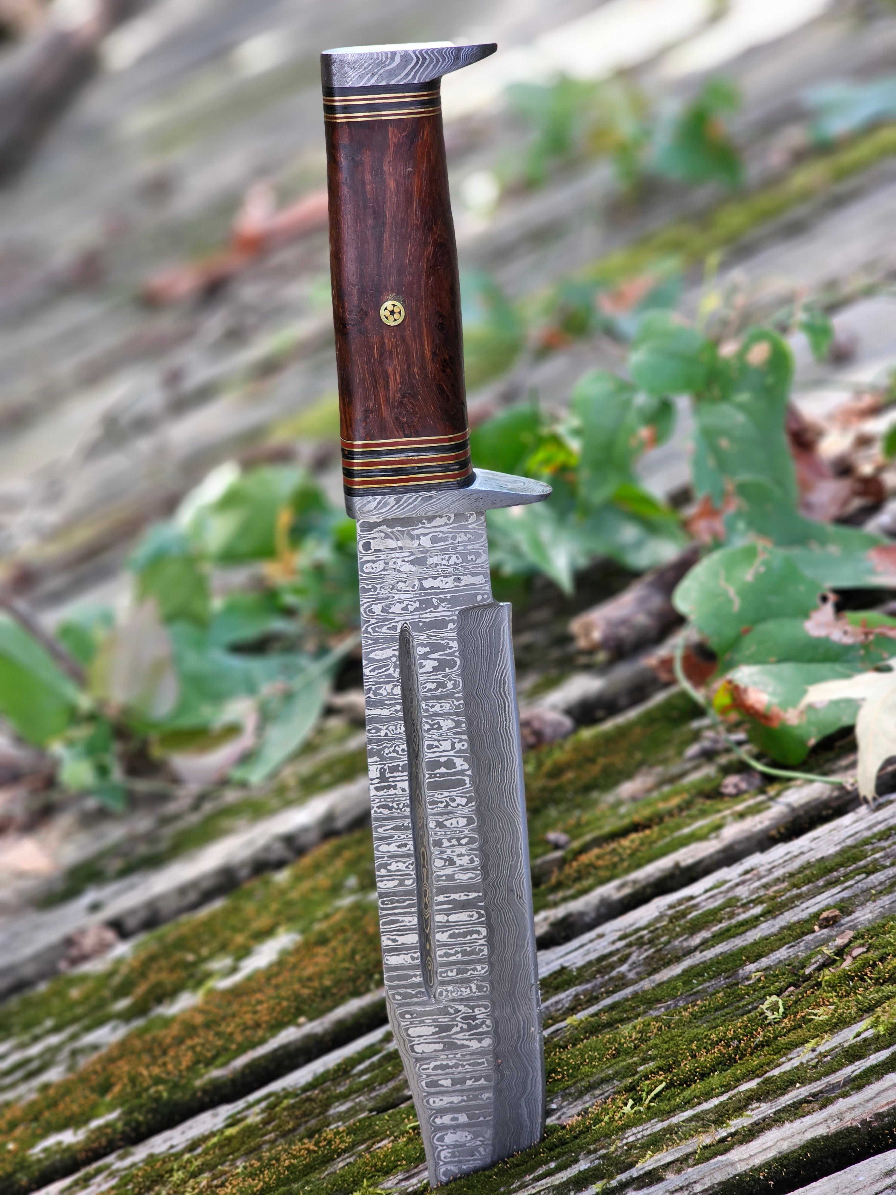 EBK-04 Rose Wood Handle Damascus Hunting Knife