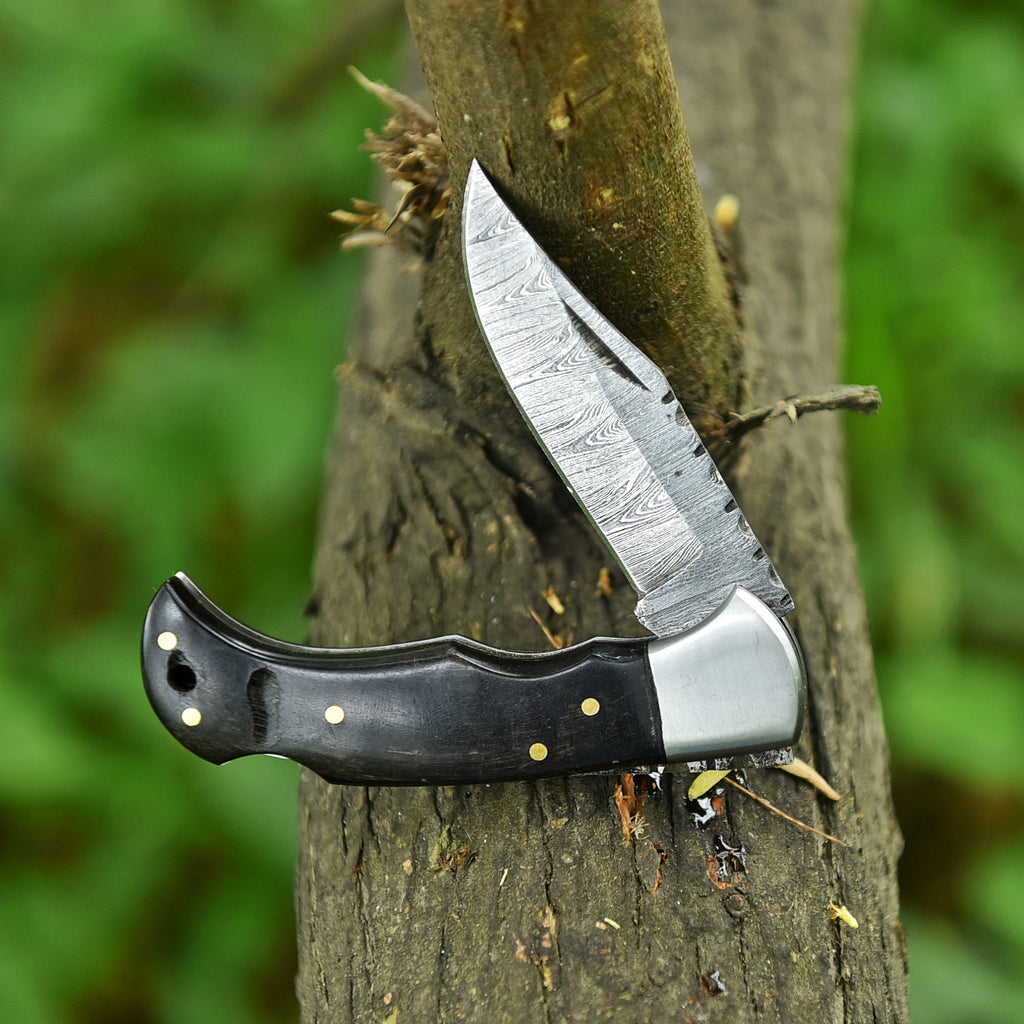 EBK-21 Bull horn champ Pocket knife
