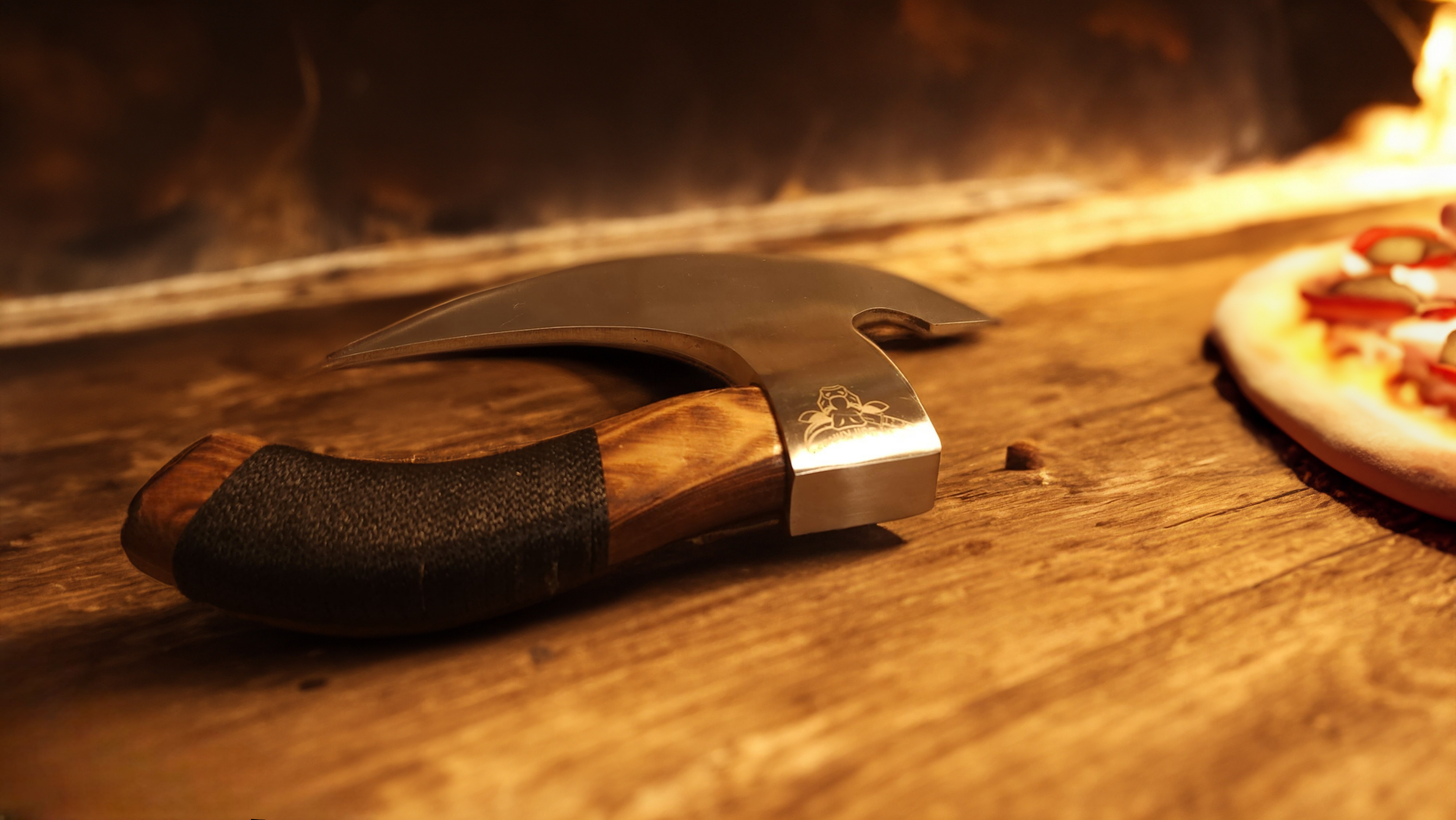 EBK-01 Leather Handle Viking Pizza Axe/Cutter