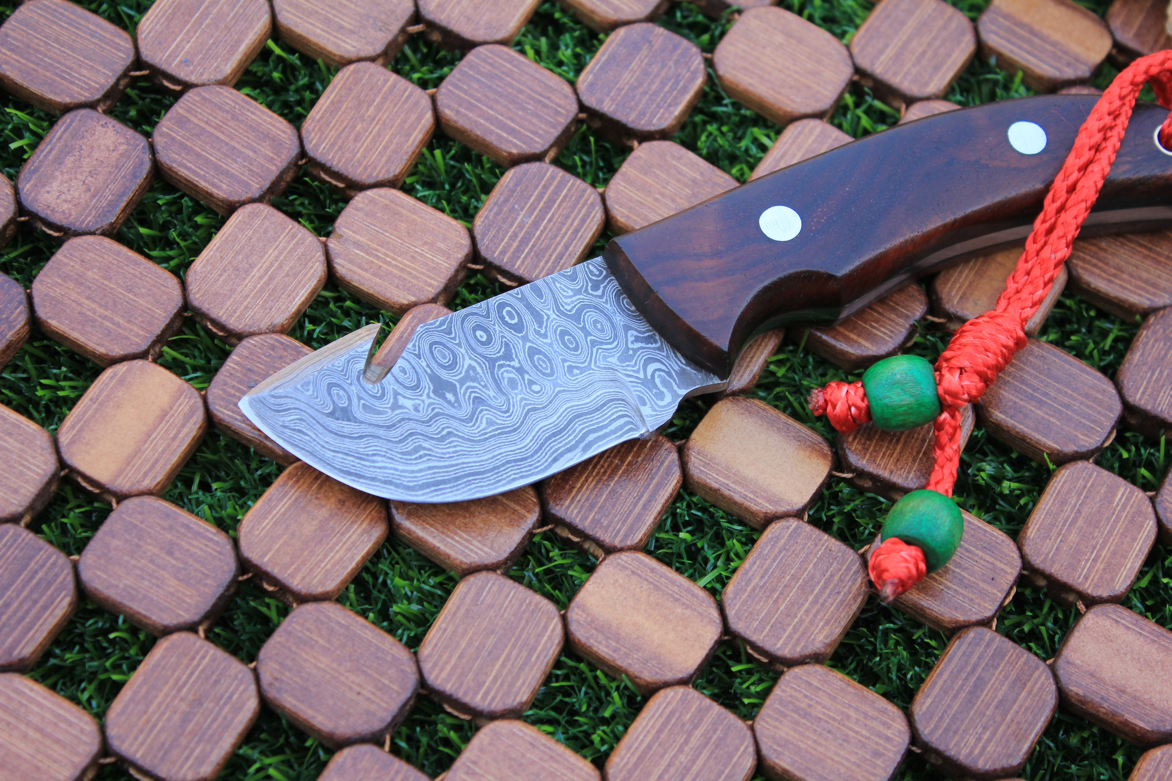 EBK-25 Mini Guthook knife with Lanyard