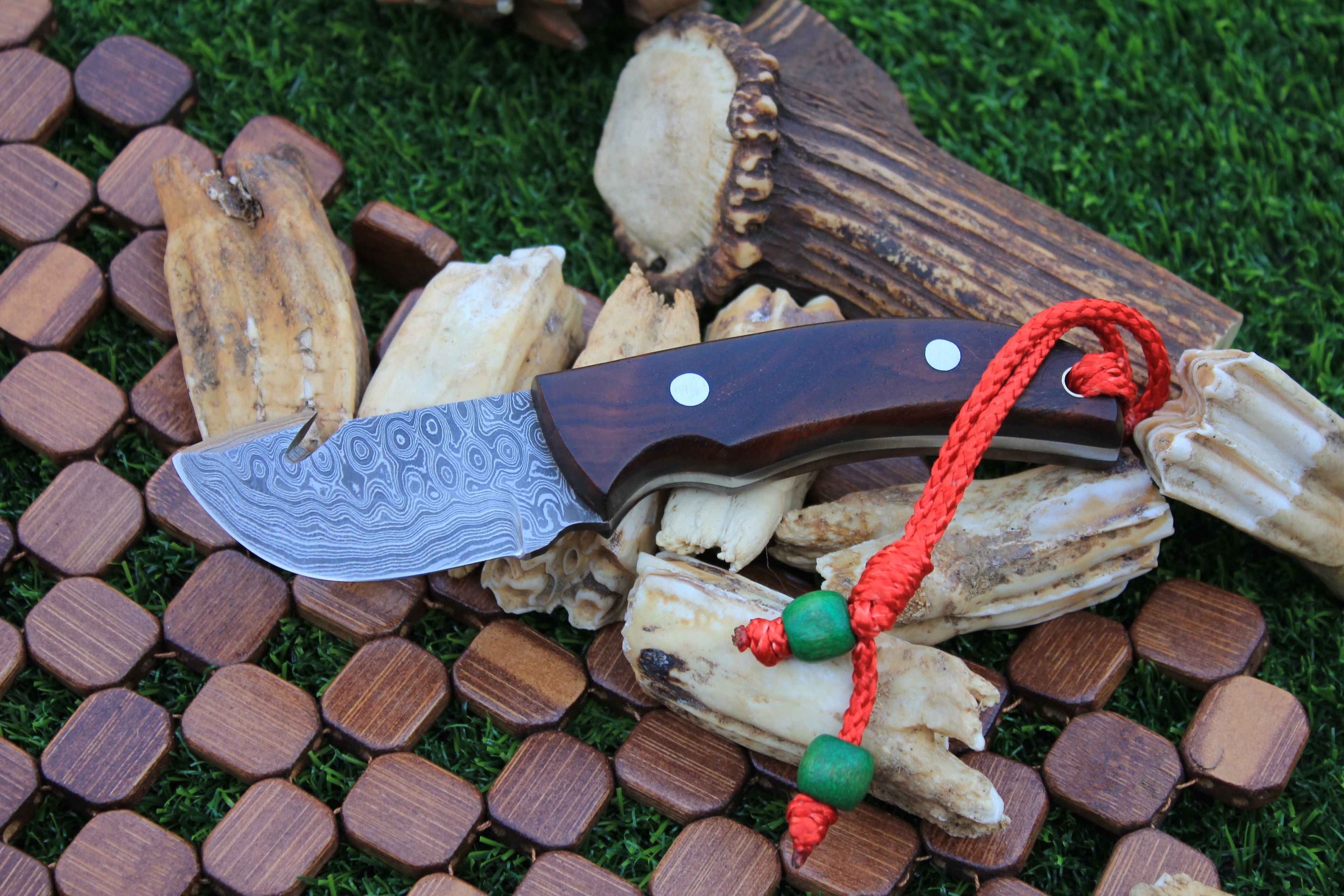 EBK-25 Mini Guthook knife with Lanyard