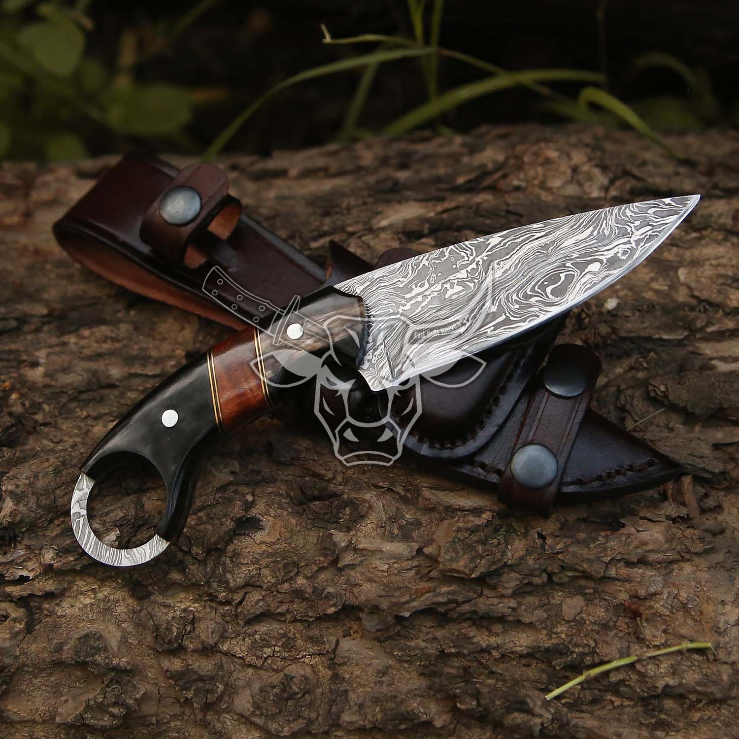 EBK-131 Custom Handmade Damascus Knife Bull Horn With Rose Wood Christmas Gift For Him