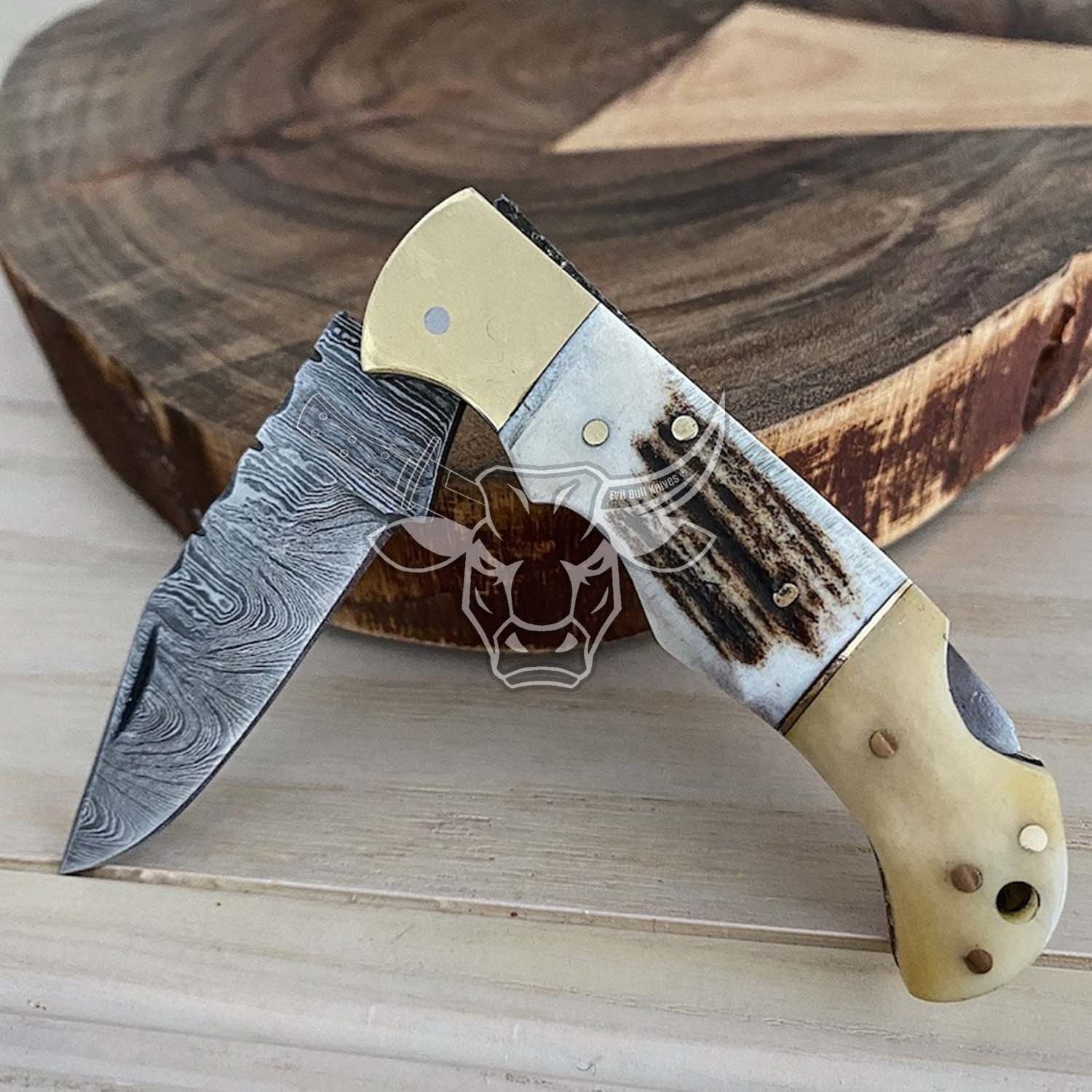 EBK-156 Pocket knife with brass and stag handle