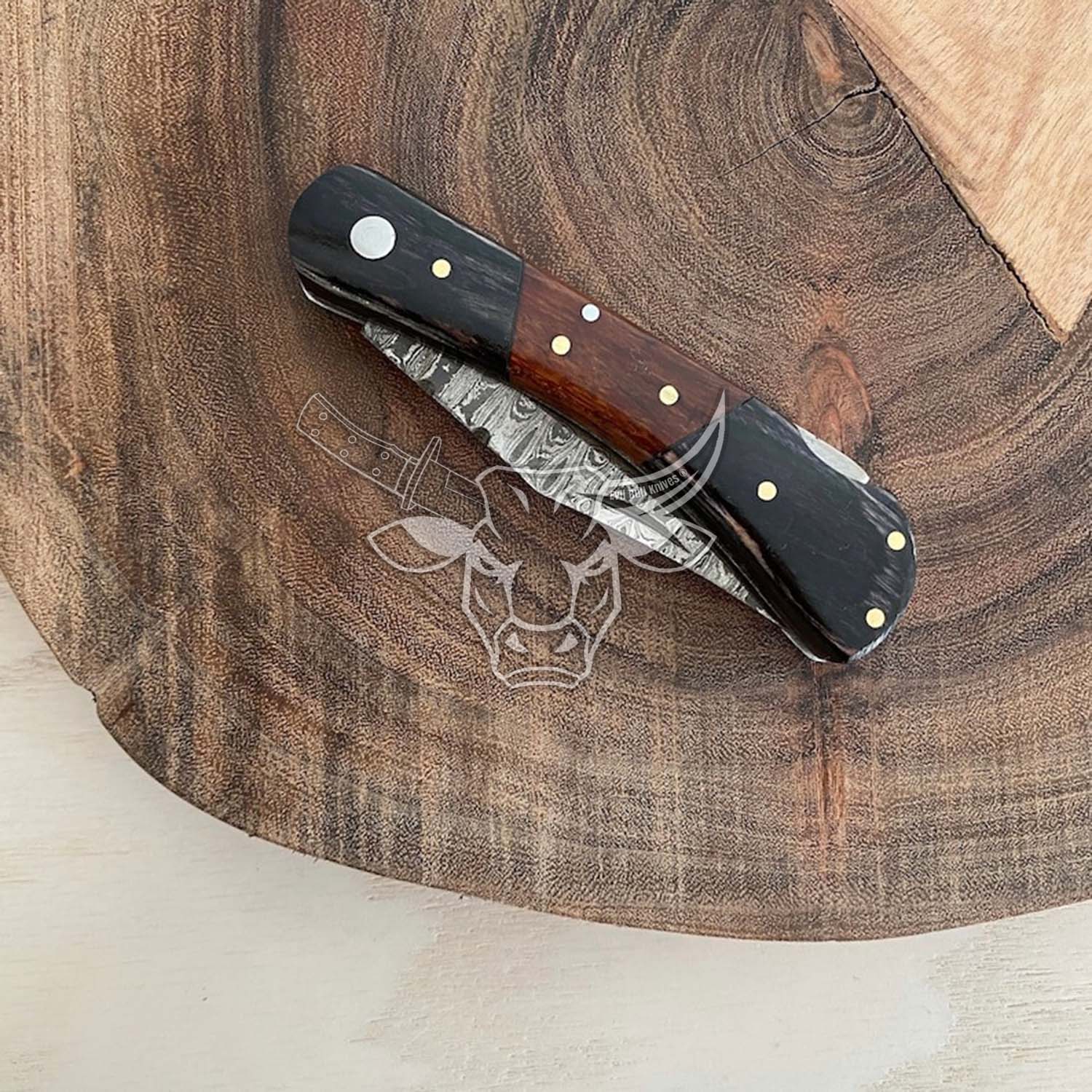 EBK-157 Pocket knife with damascus blade
