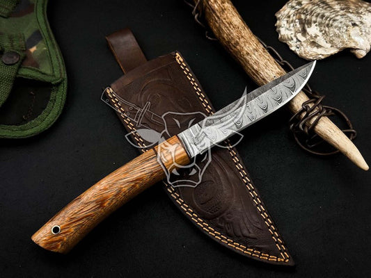 EBK-153 Custom Handmade DAMASCUS Hunting Knife With Leather sheath Anniversary Gift, Birthday Gift, Christmas Gift For him