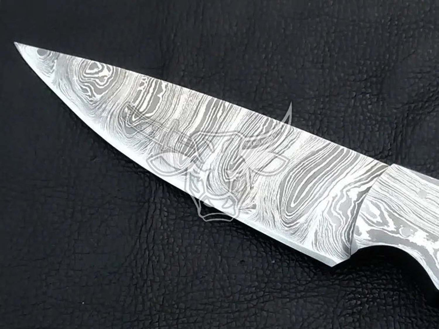 EBK-117 Damascus Steel Hunting Knife