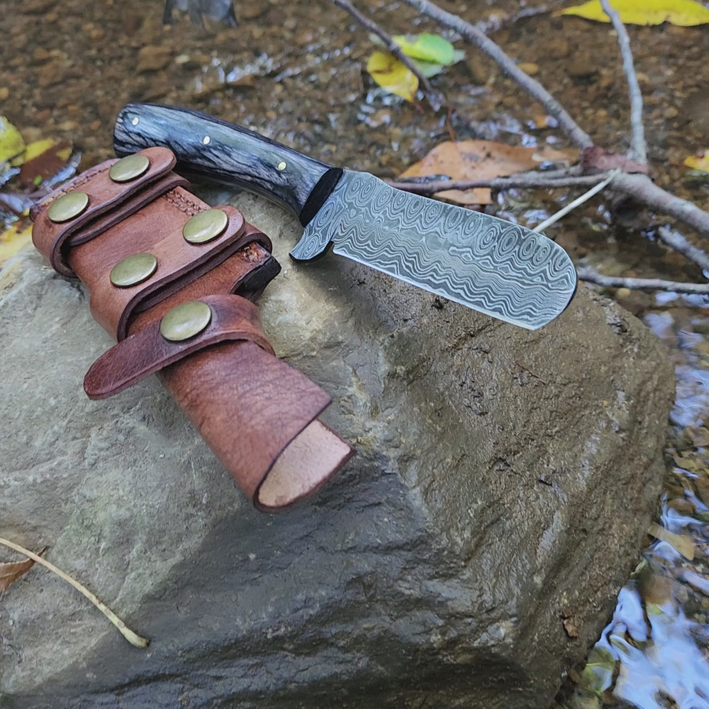 EBK-06 Damascus Steel Bull Skinner